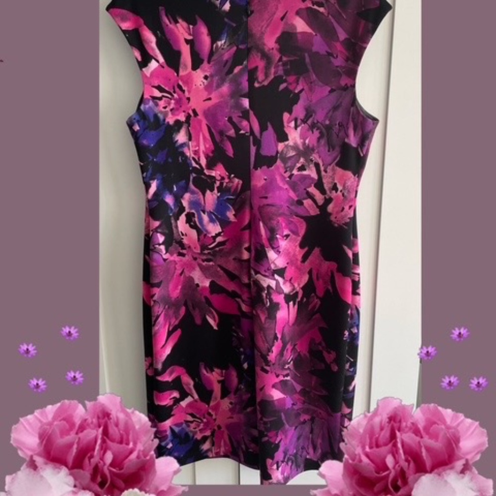 Dress~ - Picture 2 of 3